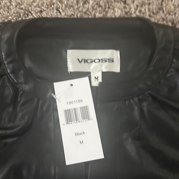 Dress - Picture 2 of 5